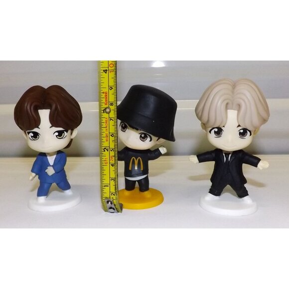 BTS McDonalds Collaboration Mini Figurines Set Of 3 Tinytan Jung Kook V - Picture 3 of 10